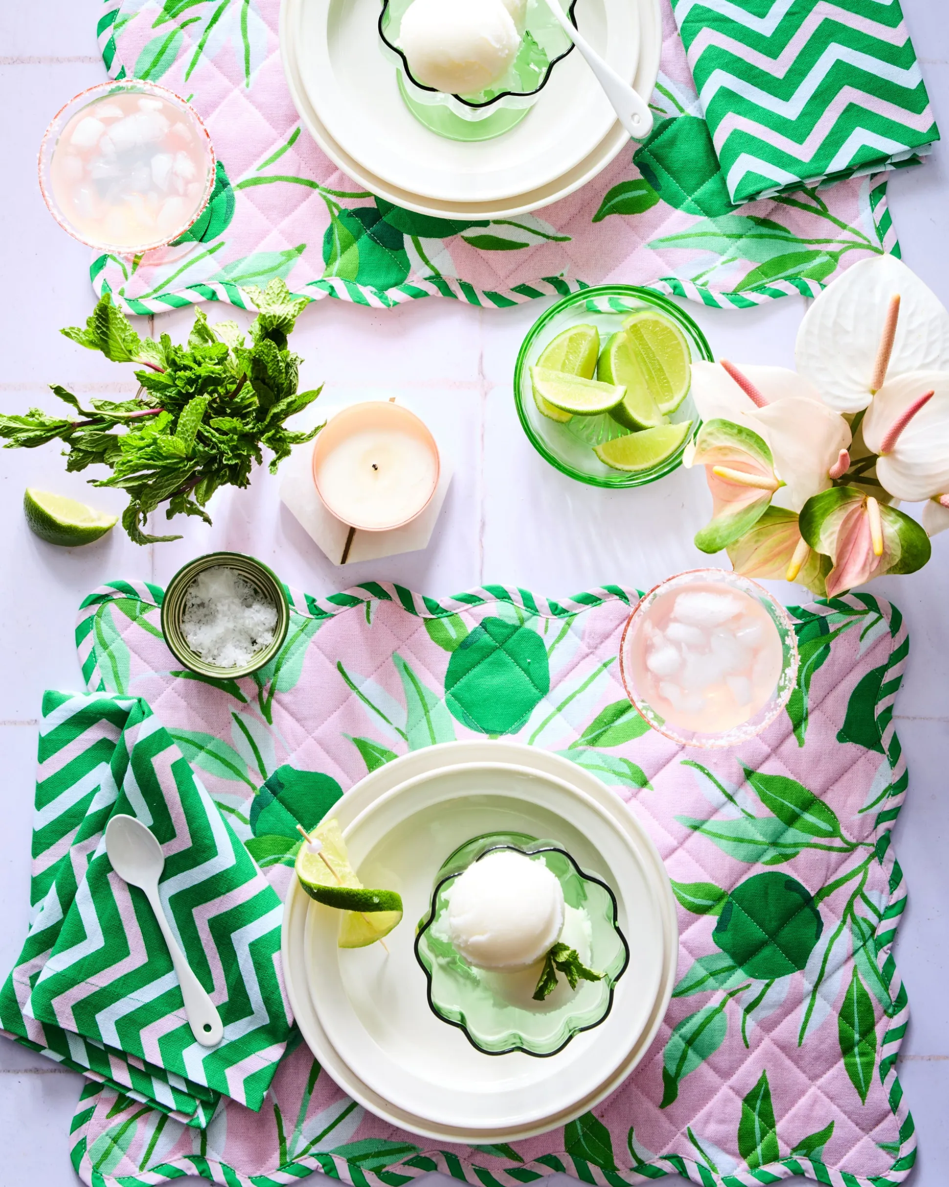 Dinner Napkins Set Of 4 in Lime Zest
