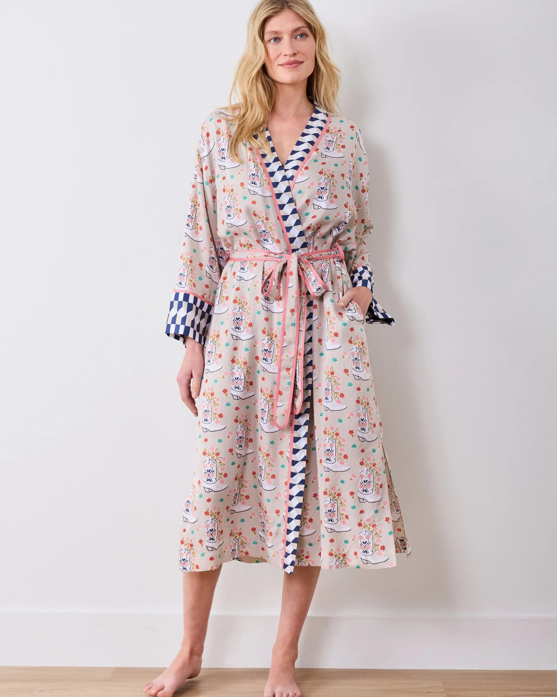 Eco Satin Robe in Rhinestone Cowgirl