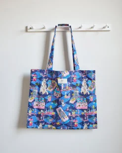 Go to Tote in It's Alive