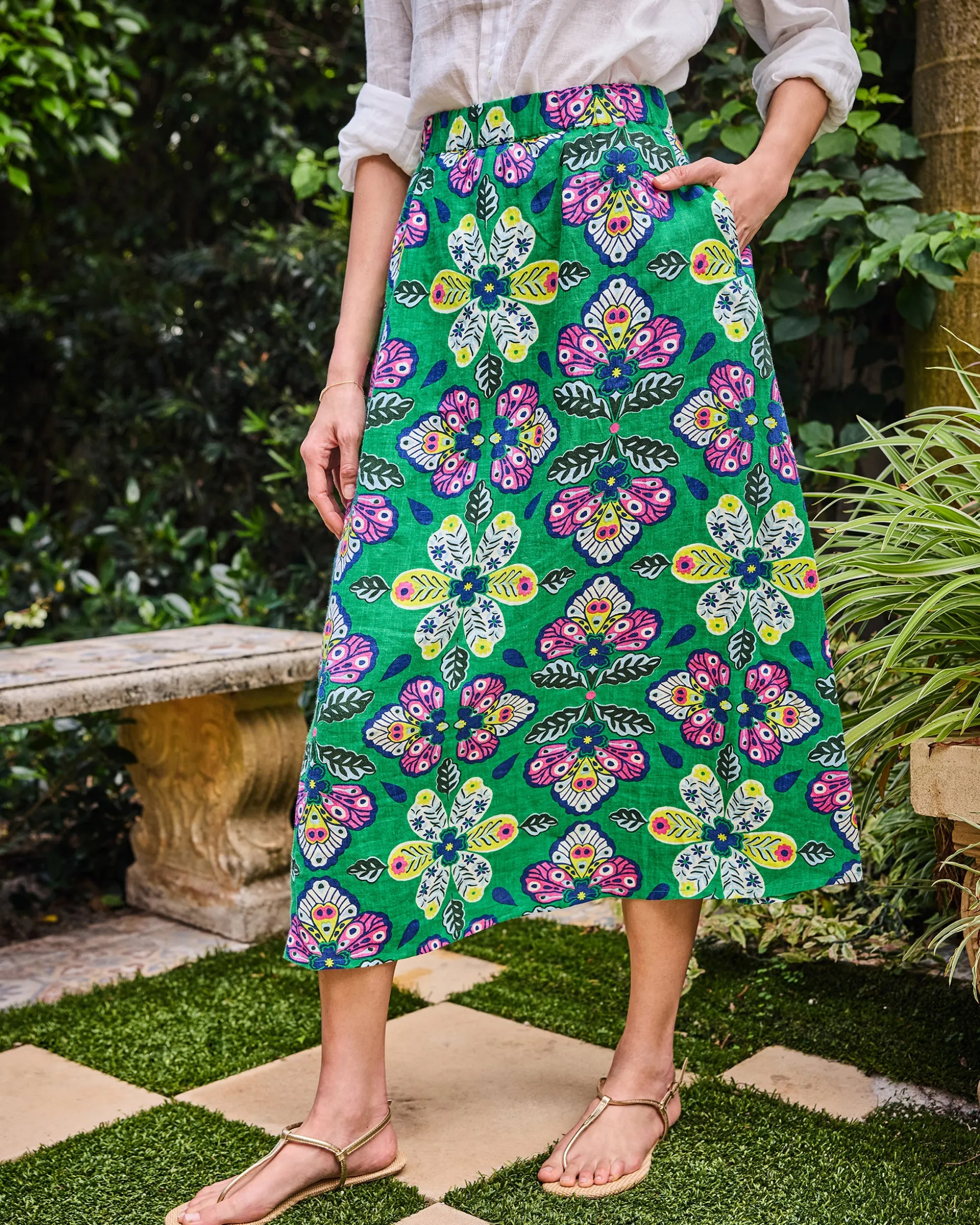 Gwyneth Skirt in Kaleidoscope Wings