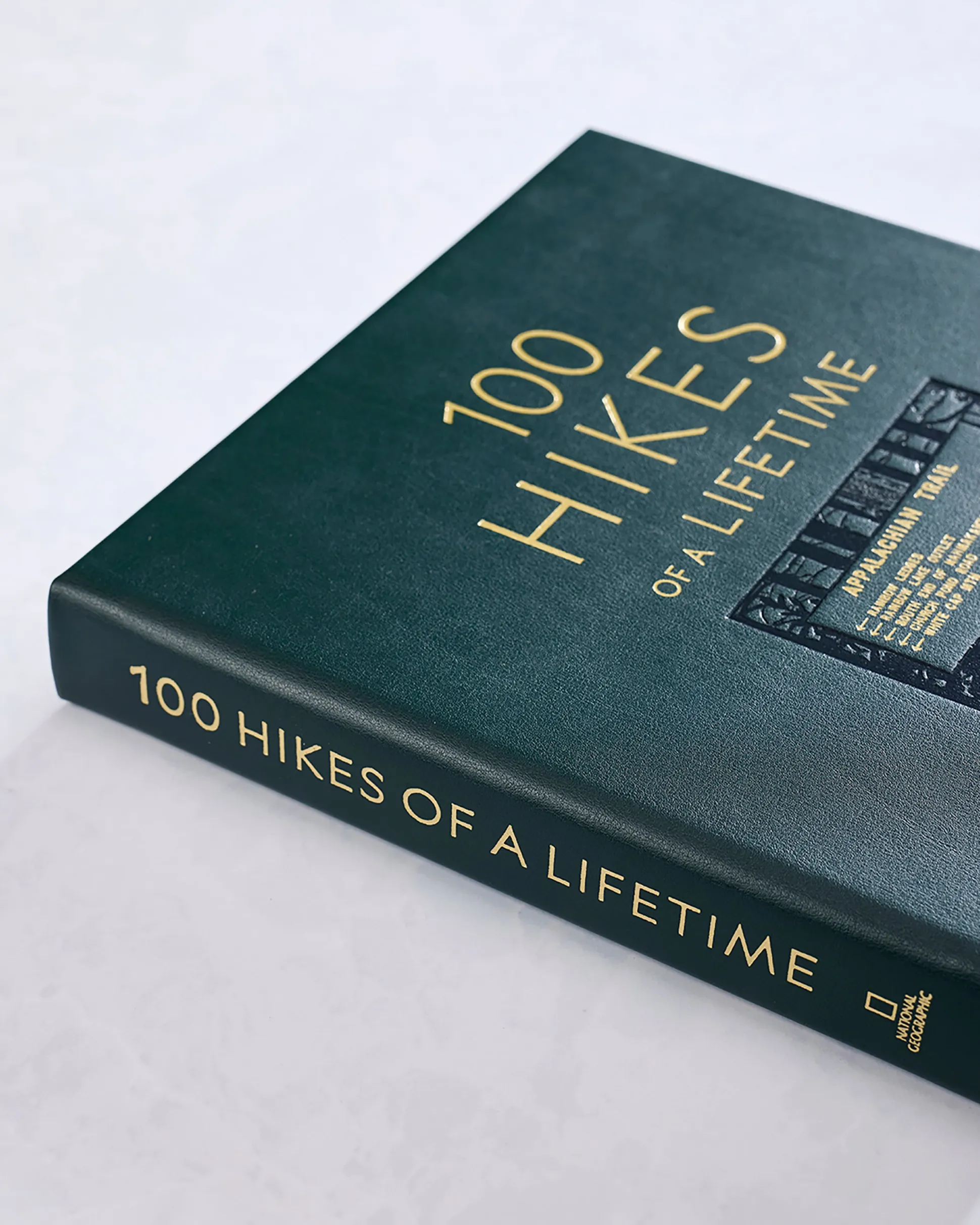 100 Hikes of A Lifetime: the World's Ultimate Scenic Trails in Hunter Green