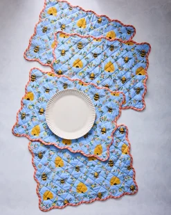 Set of 4 Placemats & Napkins Bundle in Sweet Bee